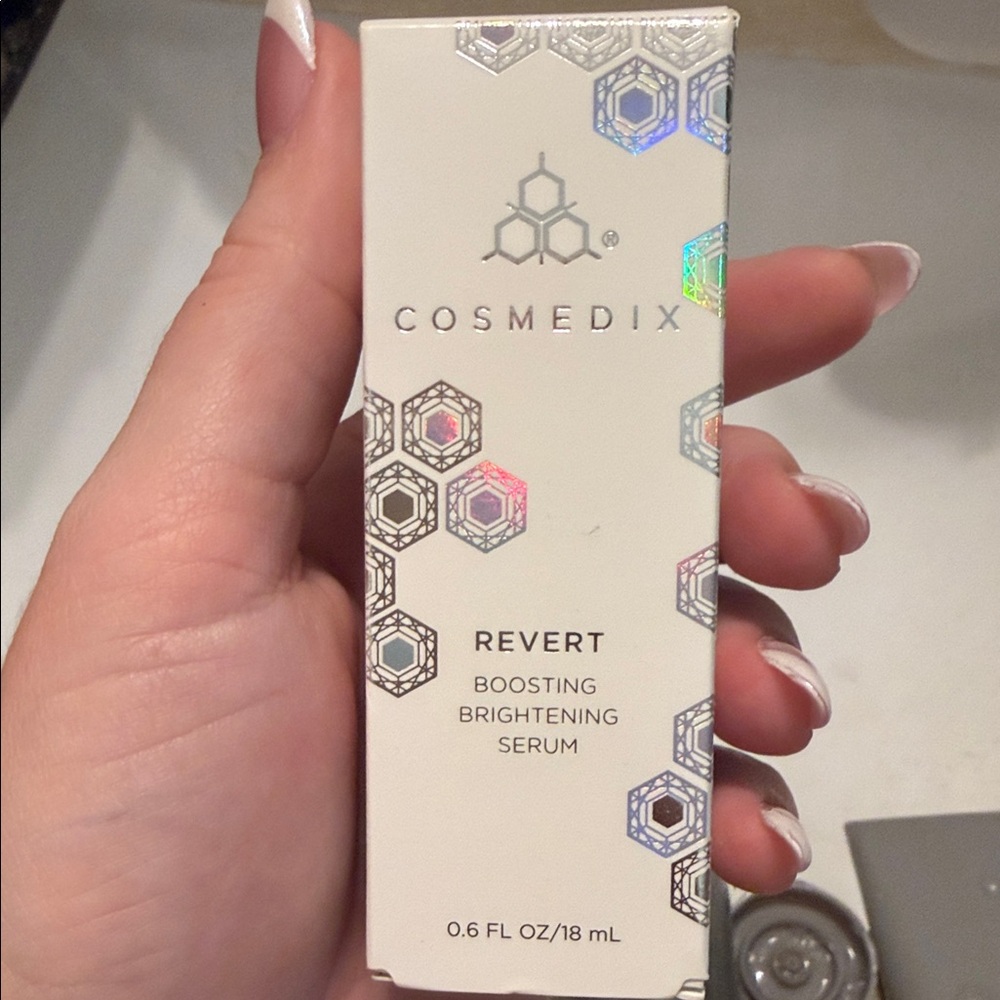 COSMEDIX Revert Brightening Serum with Silver Accents
